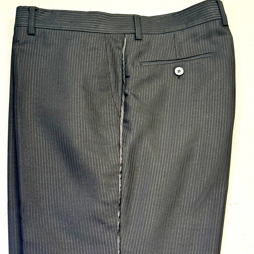 Uomo Event Men's pinstripe tuxedo pant, black/black  34X34, See Description
